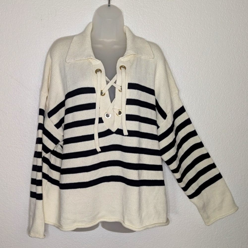Maurice's Stripe Oversized‎ Lace Up Front Collar Sweater Size 2X NWT